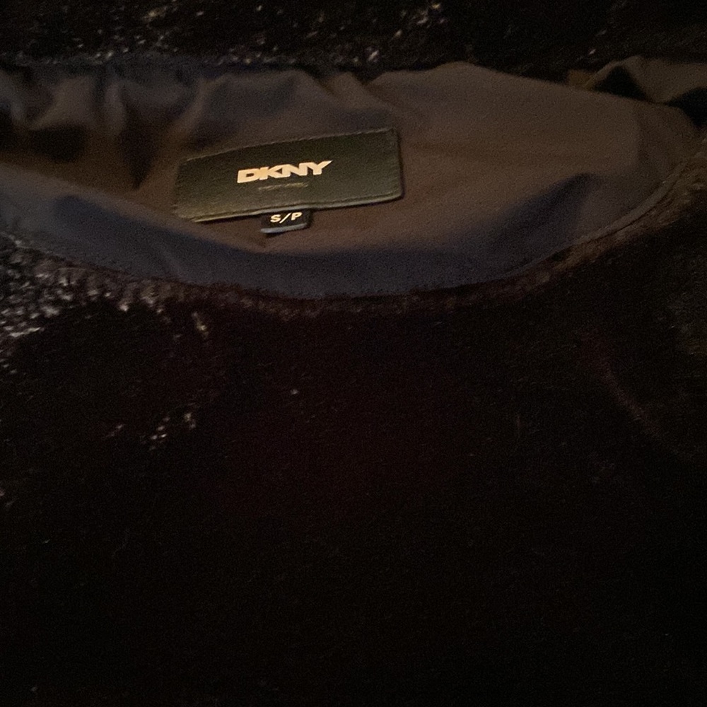 Coat - Picture 3 of 7